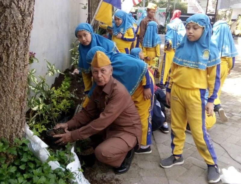 Veteran Itu Berpesan Jangan Mau Disuruh-suruh oleh Bangsa Lain, Itu Dijajah Namanya