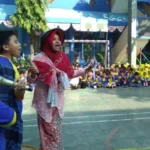 Acara Lomba Agustusan Dibuka oleh Petani dan Penjual Jamu