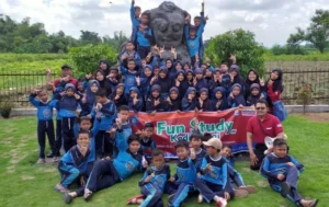 Selesai Ujian, Anak-Anak Ini Datangi SLG hingga Totok Kerot