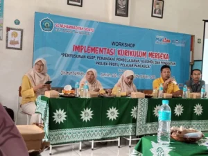 Guru SD Muhsida Workshop Implementasi Kurikulum Merdeka
