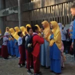 Mars Sekolah Berkumandang Dinyanyikan Siswa Baru