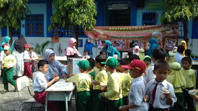 Ketika Keuntungan Business Day Dipotong 10 Persen untuk Infak, Wali Murid Langsung Merespon Begini