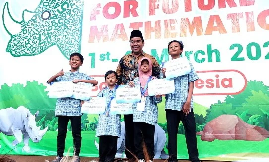 Siswa SDMM Borong Juara Matematika Internasional