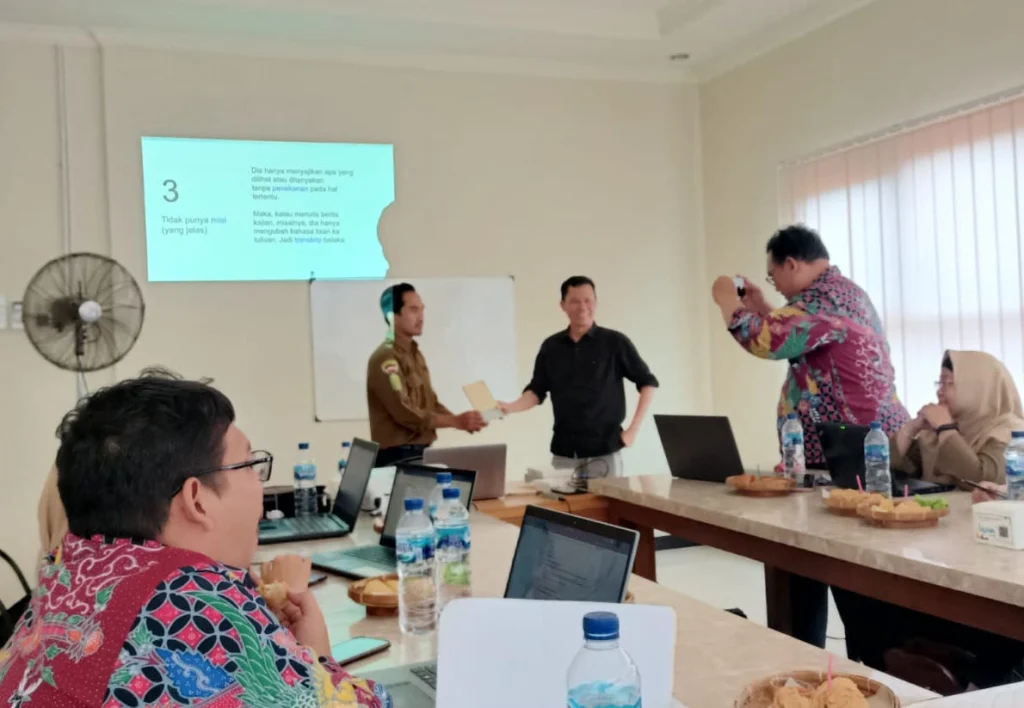 Tes Kata Baku, Peserta Pelatihan Ini seperti Kena Prank Berjamaah