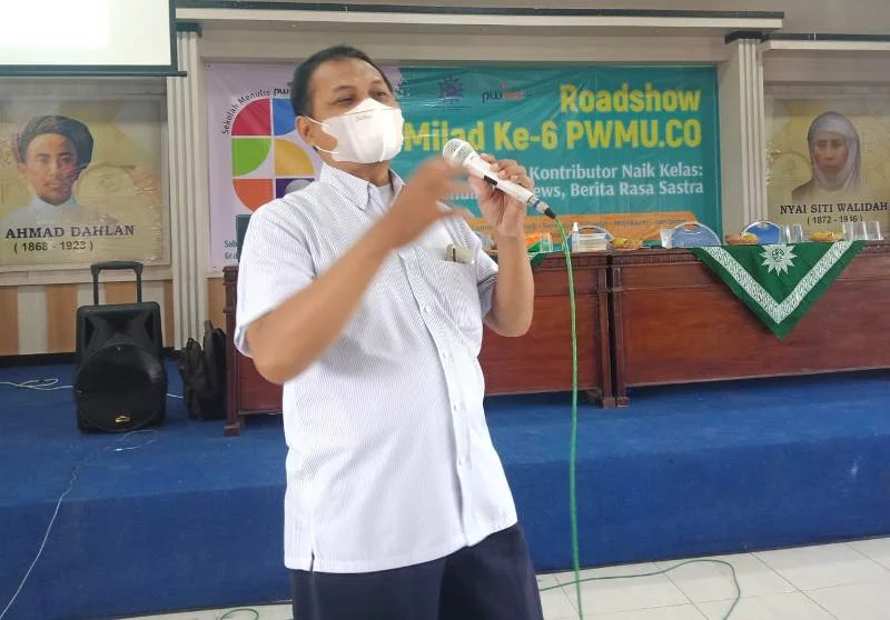 Berita Rasa Sastra, Oh Begitu Menulisnya