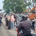 Ortom SMK Muda Genteng Bagikan 500 Takjil Gratis