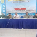 SMA Muha Genteng Gelar Pembinaan Guru Songsong Pemberkasan P3K