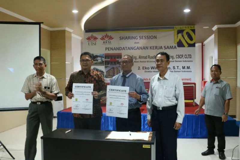 Kembangkan Riset, SMA Muhammadiyah Ini Teken MoU dengan AKSI dan UISI