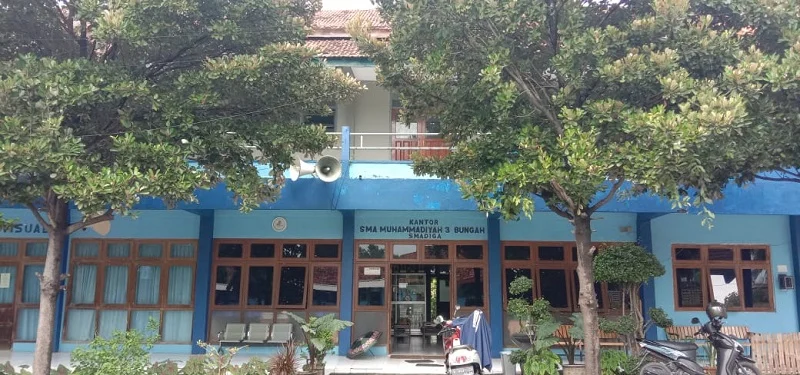 Smadiga Gelar ‘Alumni Menyapa’ secara Daring