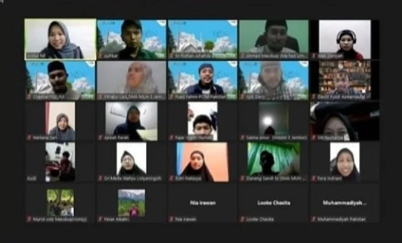 Siswa Smamga Ikuti Pesantren Virtual yang Digelar PCIM Pakistan