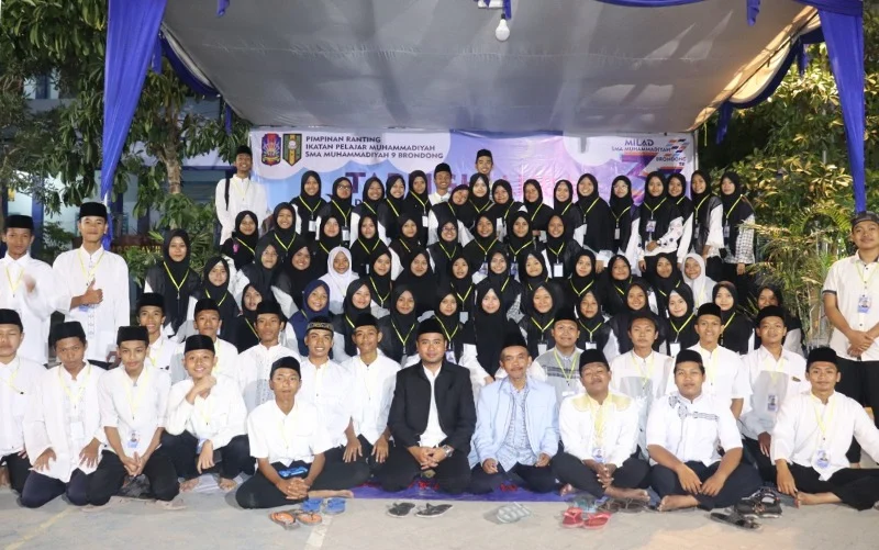 Puncak Milad SMAM Brondong Dimeriahkan Tabligh Akbar