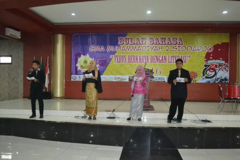 Beragam Keseruan di Peringatan Bulan Bahasa SMAMDA