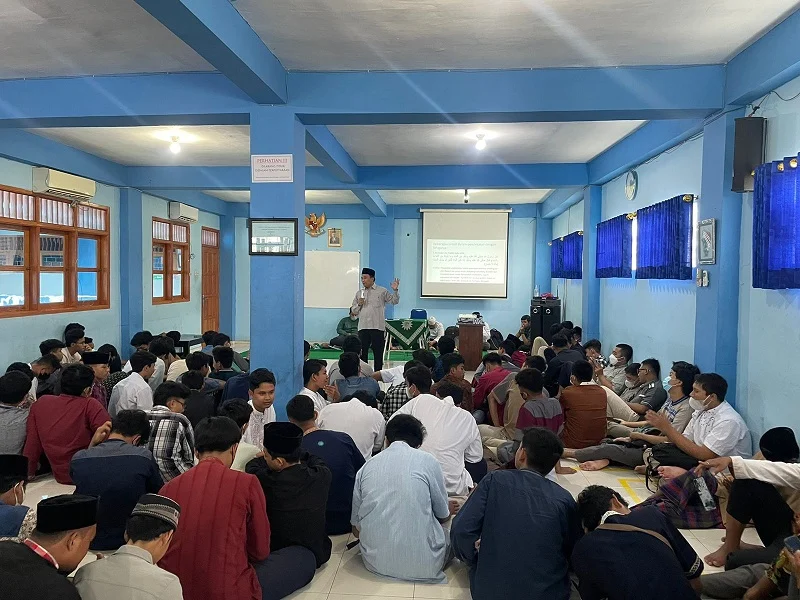 Kuatkan Tauhid di Pondok Ramadhan SMKM 2 Taman