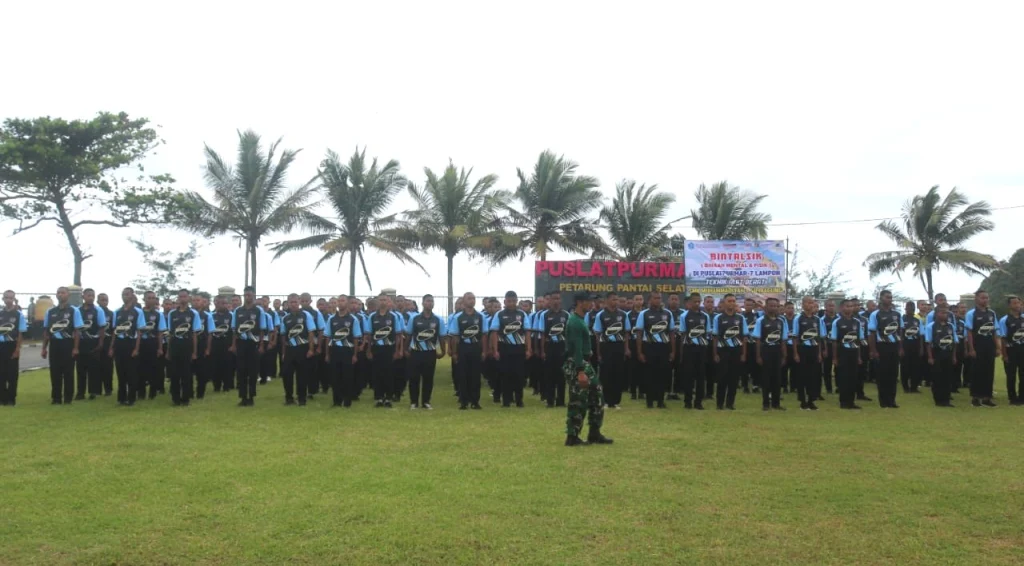 Kolaborasi Organisasi Intra dan Ekstra Sukseskan Bintalsik SMK Models