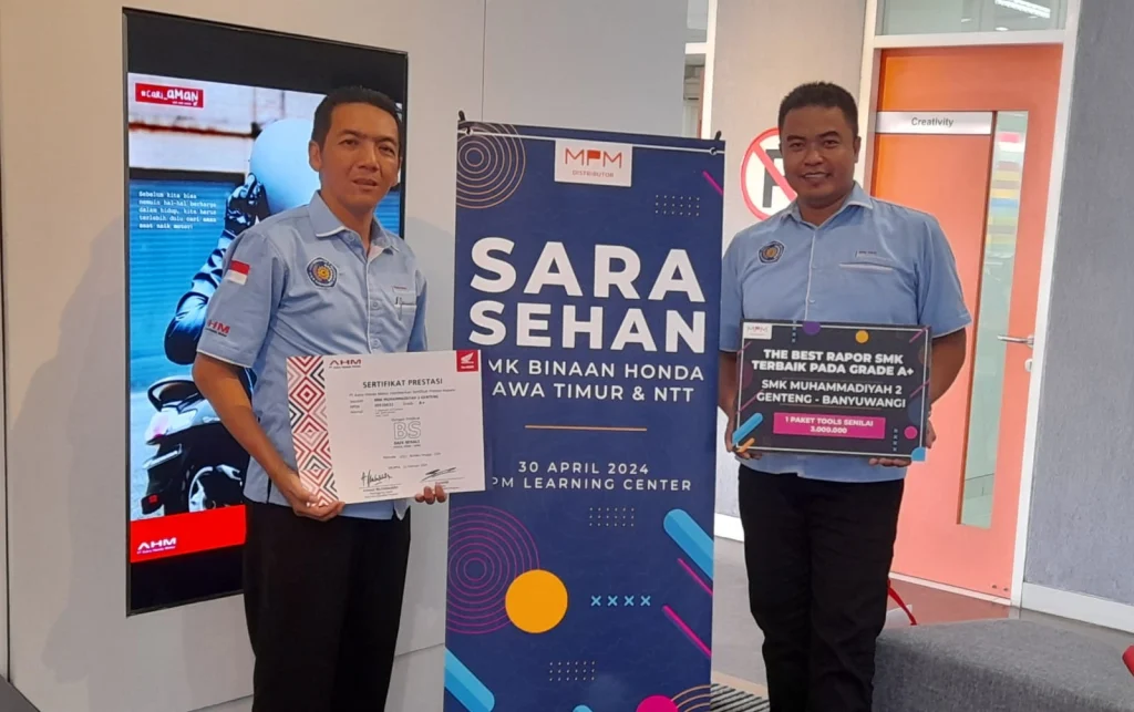 Dua Kado Istimewa SMK Muda Genteng di Hardiknas
