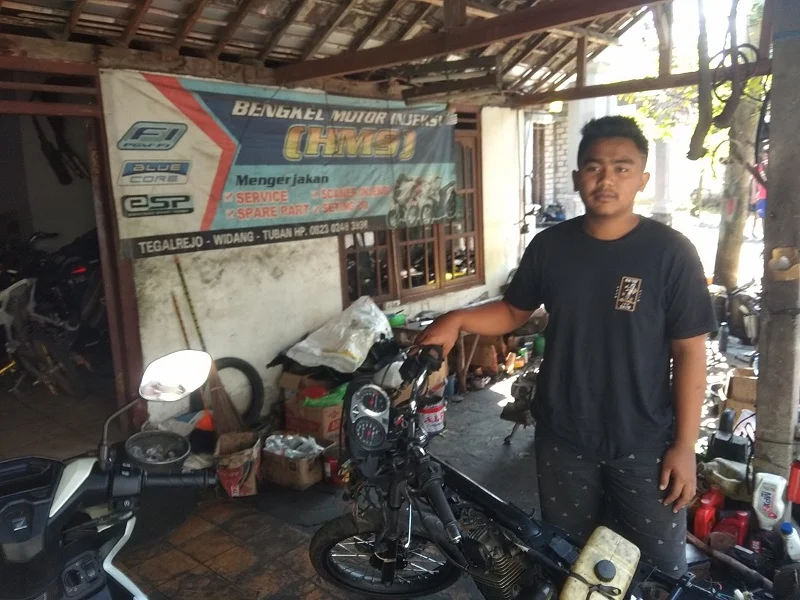 Siswa SMK Mublibat Jalani PKL