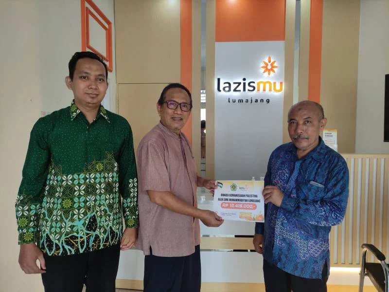 SMK Mulu Serahkan Dana Palestina Rp 12,4 Juta ke Lazismu