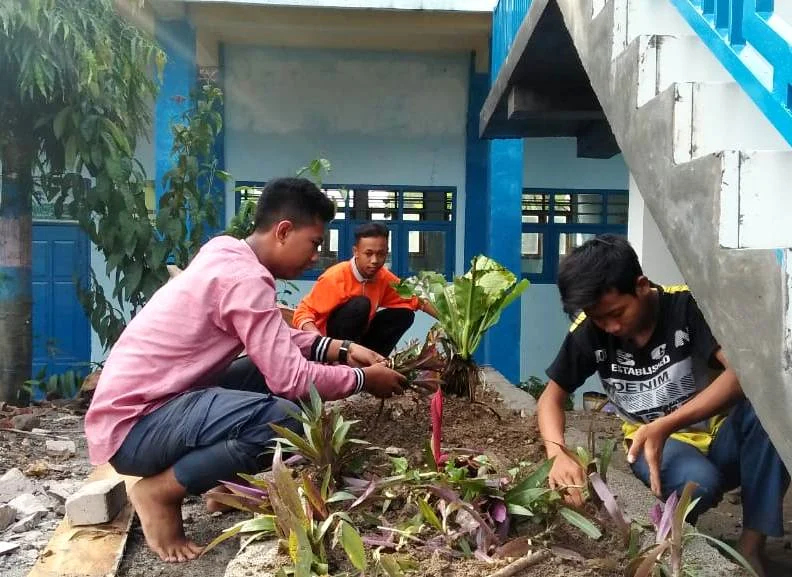Libur Tahun Baru Siswa Kumpul di Sekolah Gelar Acara Ini