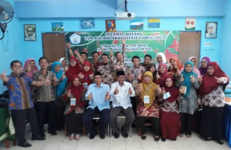 Optimisme SMP Muhammadiyah 15 Surabaya Raih Hasil Terbaik Akreditasi