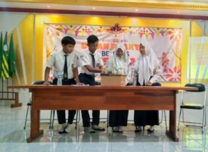 SMP Mulia Bungah Gelar Uprak Berbasis Festival