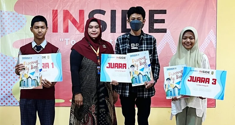 Jurnalis SMP Mulia Juara Fotografer Inside Smamsatu