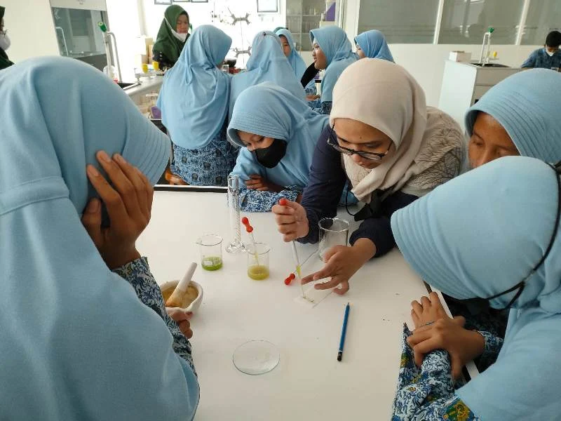 SMP Musapro Jalankan Dua Misi Datang ke Gresik