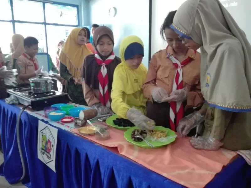 Peringati Hari Pangan, Sekolah Ini Gelar Kelas Memasak dan Bazar