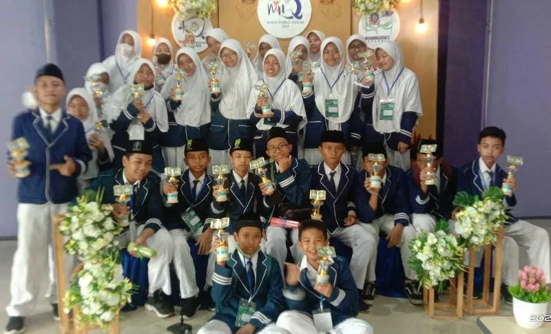 SMPM 7 Juara Lomba Muda Hubbul Quran