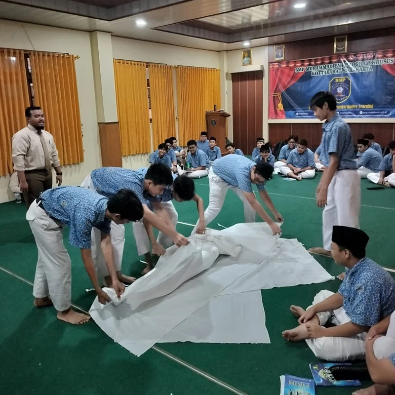 Pekan Karakter, SMP Muhammadiyah PK Solo Perkuat Religus Siswa