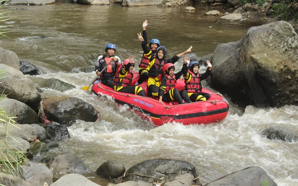 Jika Siswa Baru SMP Diajak Arung Jeram