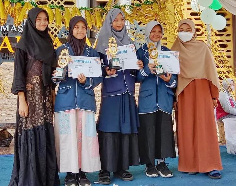 SMPM7 Borong Juara Tahfidh Ar-Rahmah Islamic Festival
