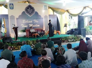 Iman Lowbatt Abai Saja, Giliran HP Lowbatt Panik