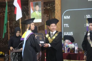 STKIP Muhammadiyah Blora Gelar Wisuda Ke-IV, Kukuhkan 24 Lulusan PGSD
