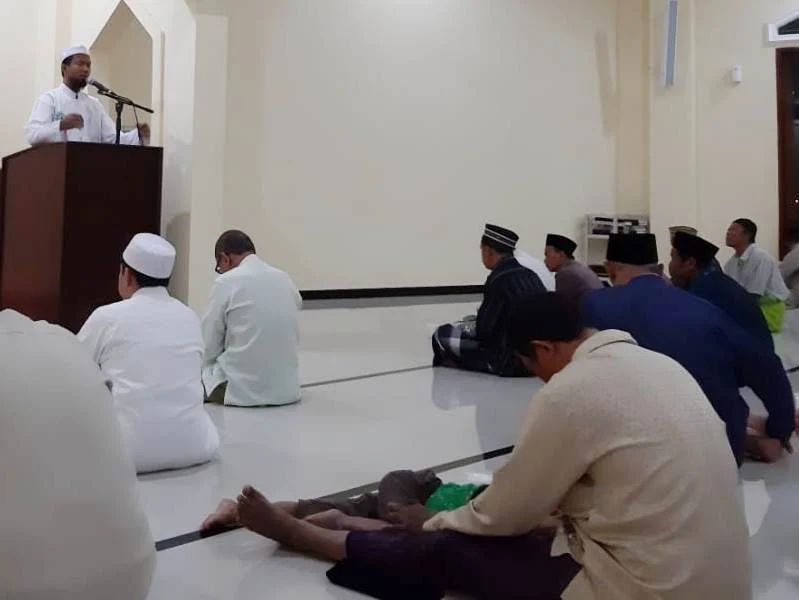 Beginilah Macam Dosa Lisan yang Menghinakan