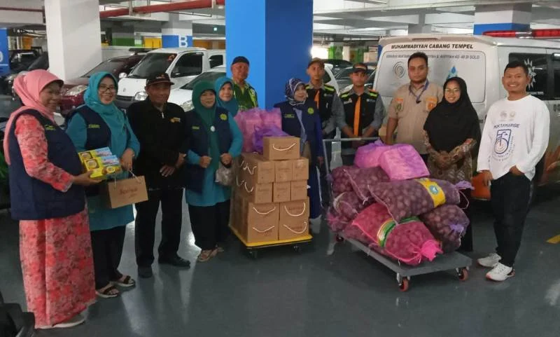 Aisyiyah Sleman Kirim Salak ke Muktamar