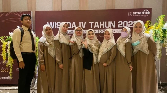 In Memoriam Santi Puspitasari, Guratan Senyummu Tak Akan Sirna di Mataku