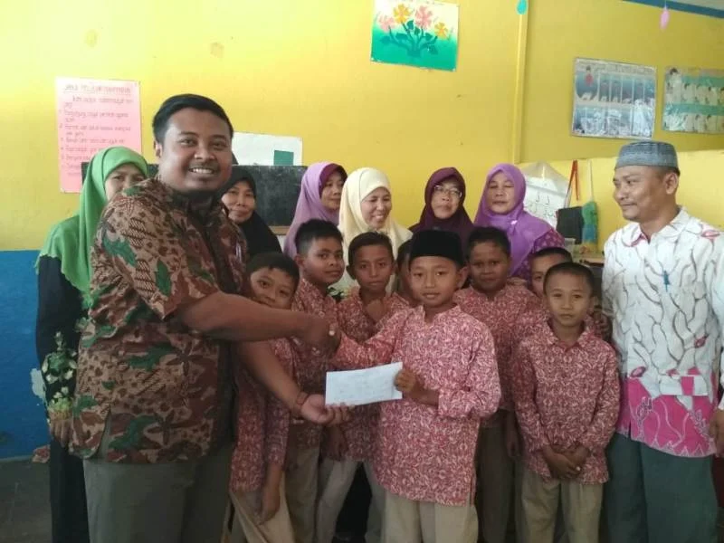 Anak-Anak TPA Kumpulkan Uang Jajan Disumbangkan untuk Korban Gempa