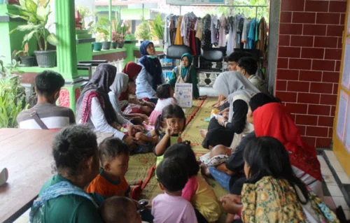 Mahasiswa KKN UAD Bersinergi dengan Puskesmas Penyuluhan Gizi Seimbang 