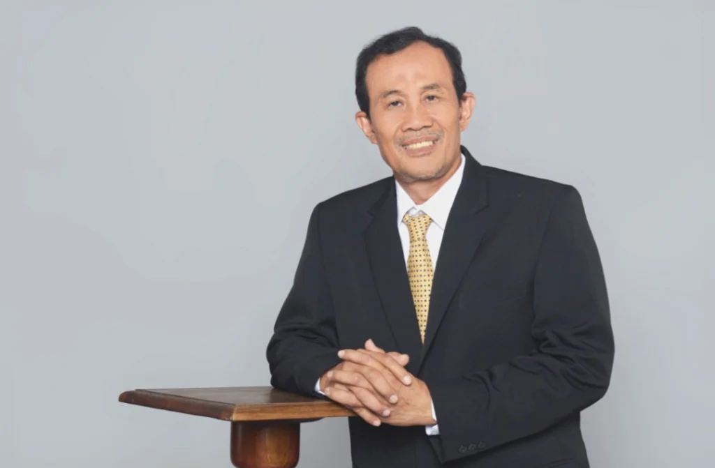 Ustadz Nadjib Telah Mudik Selamanya