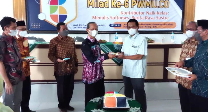 Cara Menulis Softnews, Berita Rasa Sastra