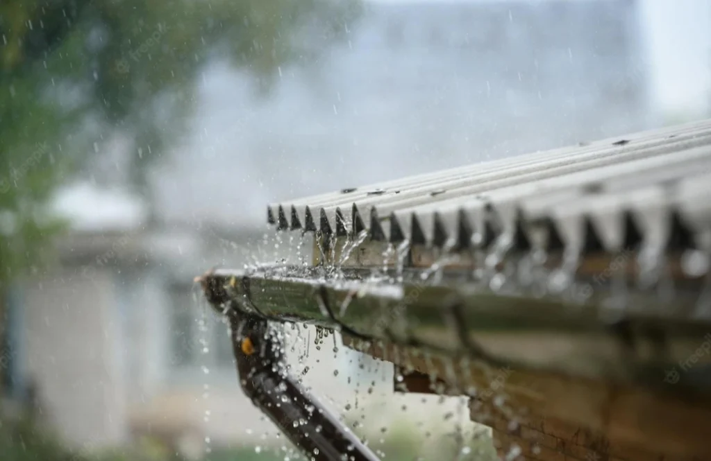 Hukum Menjamak Shalat karena Hujan