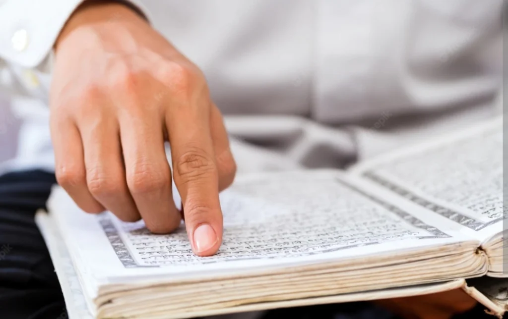 Mempelajari Al-Quran Tak Cukup dengan Terjemahannya