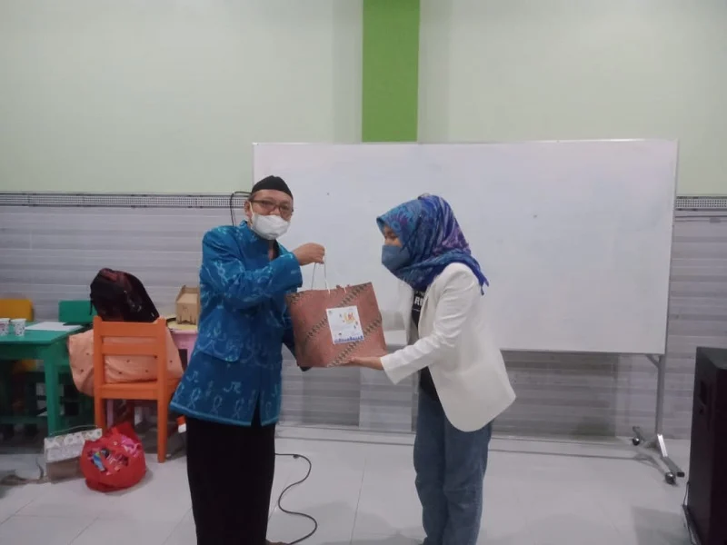 Ini Doa Syaikh dari Gaza untuk SD Almadany