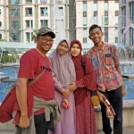 Orangtua Ngajak Jalan-Jalan Eh, ternyata Belok ke Singapura