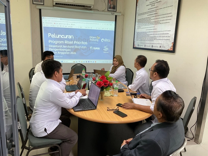 Sekolah Pascasarjana UM Surabaya Gelar Klinik Proposal Sekma Riset Magister