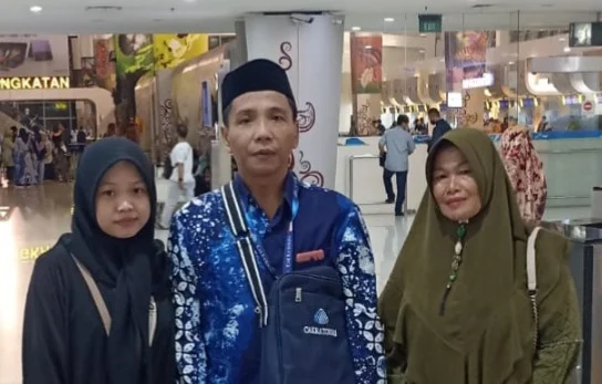 Sempat Tak Percaya Raih Hadiah Umrah, Mukhtarom ke Baitullah Hari Ini