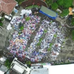 Inilah Foto-Foto Drone Kajian Pencerah bersama Bachtiar Nasir, Nitizen: Terbentuk Lafal Allah dalam Shaf Jamaah, Benarkah?