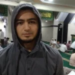 Warga Tajikistan Ini Memilih Iktikaf di Masjid Al Jihad