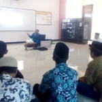 Ada Orang Shalat Bergaya Jurus Pendekar Mabuk, Seperti Ini Buktinya