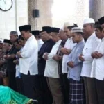 Shalat Jenazah Tiga Shaf, Apa Dalilnya?